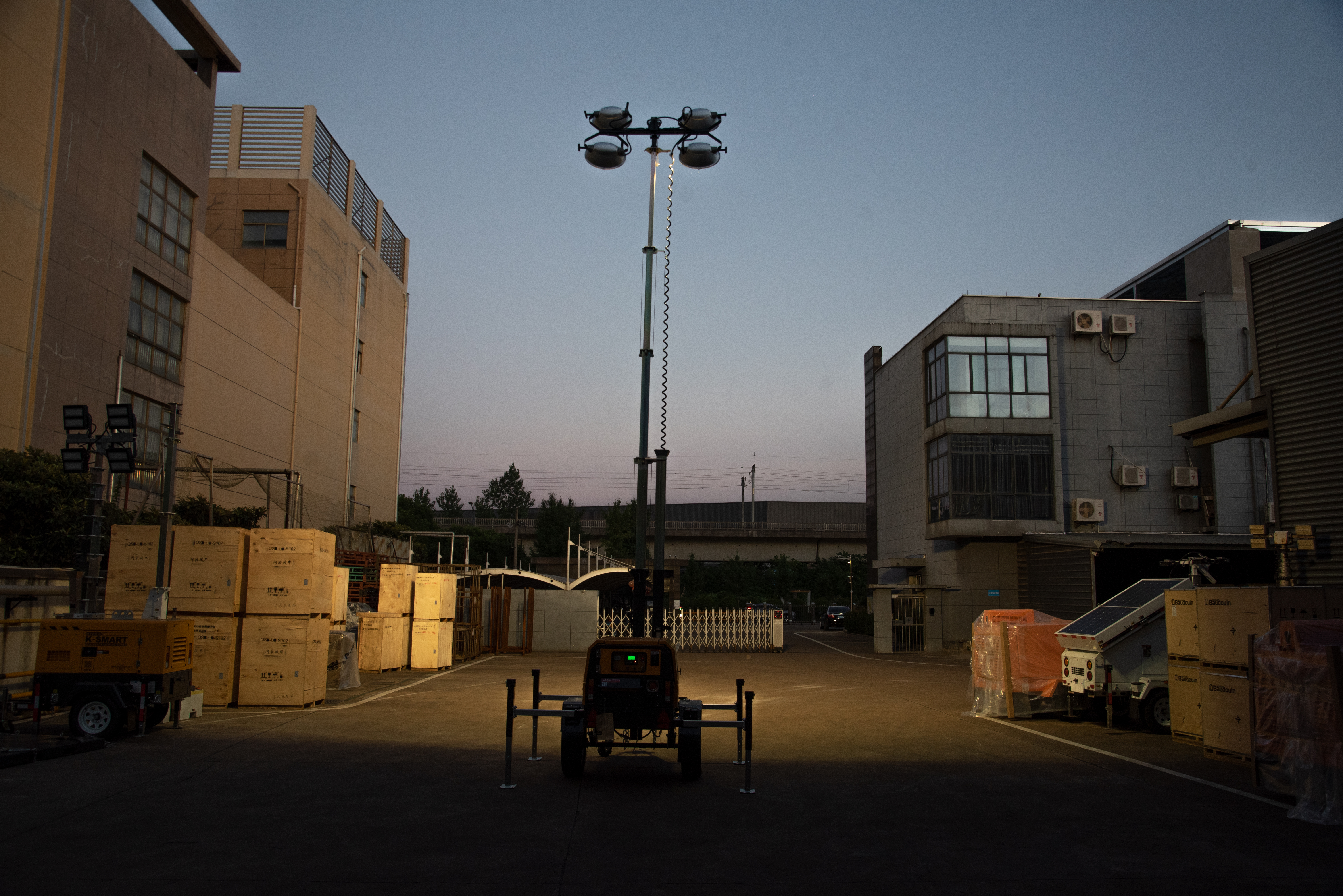 Tour d'éclairage remorable